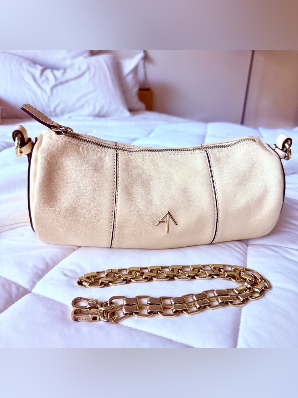 MANU ATELIER CYLINDER HOBO BAG❤️